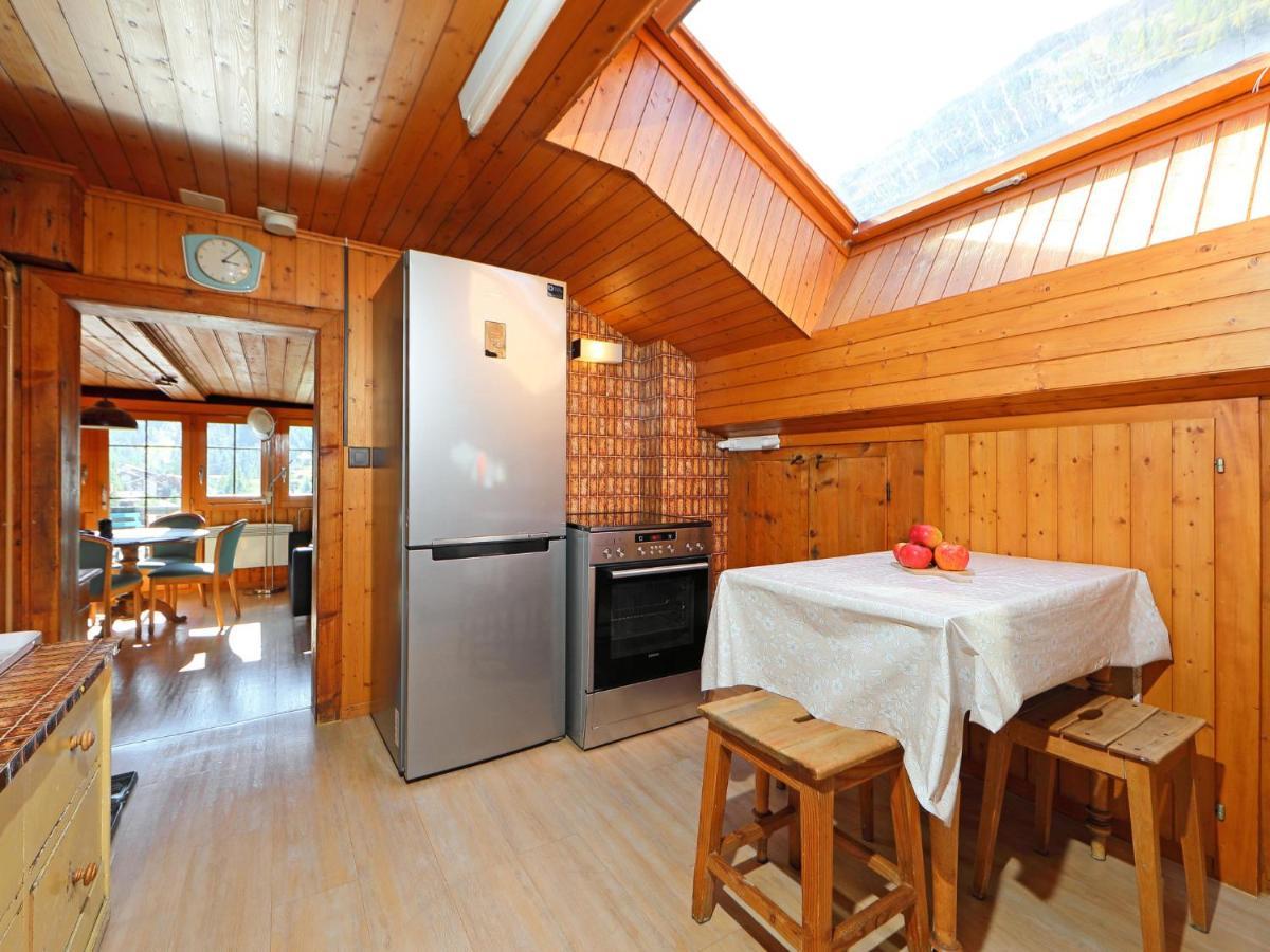 Apartment Lauberhaus Zermatt Bagian luar foto